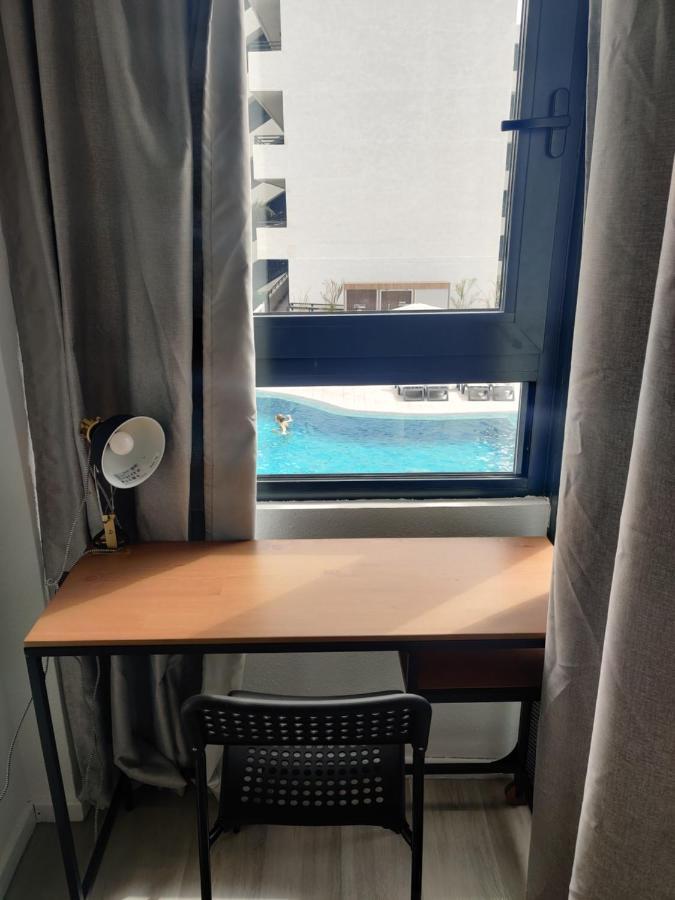 Luxury Apartment With Pool View 阿德耶 外观 照片